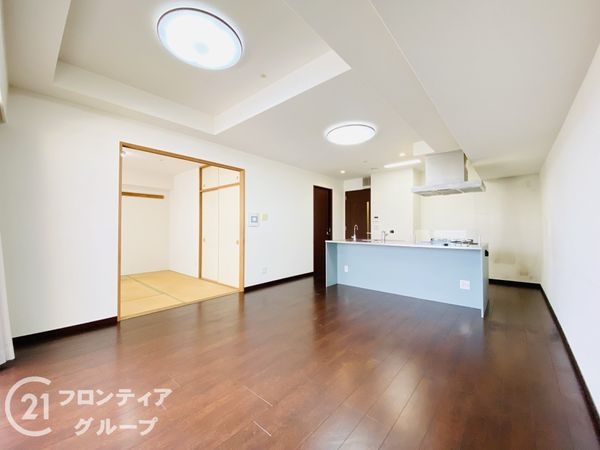 ローレルスクエア住道サンタワー　中古マンション