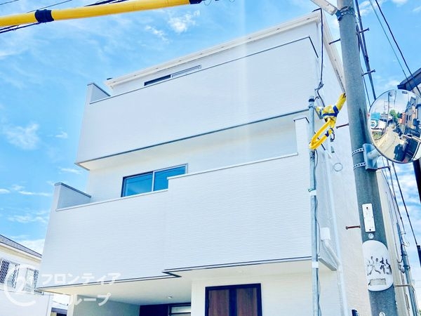 大東市諸福２丁目　新築一戸建て　１期　全２区画　１号地