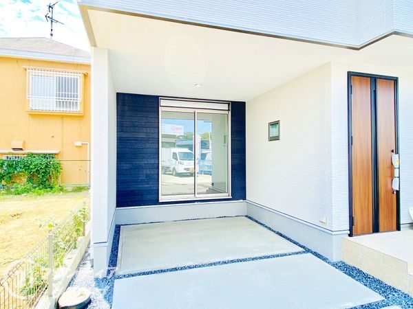 大東市諸福２丁目　新築一戸建て　１期　全２区画　１号地