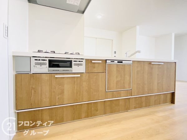 大東市諸福２丁目　新築一戸建て　１期　全２区画　１号地