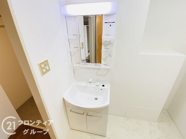 日商岩井相川松山公園マンション　中古マンション