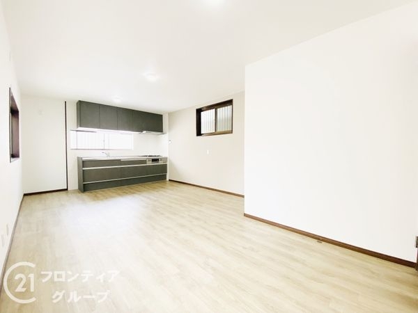 守口市寺方錦通３丁目の中古一戸建て