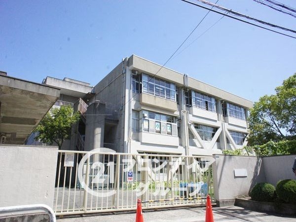 守口市藤田町４丁目の中古一戸建て(守口市立よつば小学校)