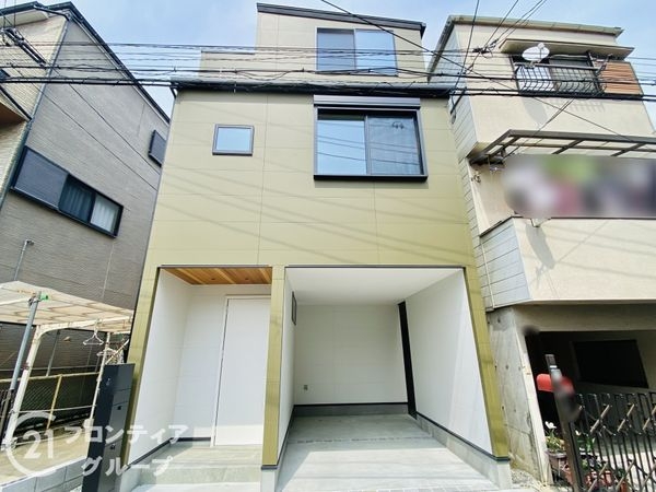 大阪市鶴見区緑３丁目　新築一戸建て