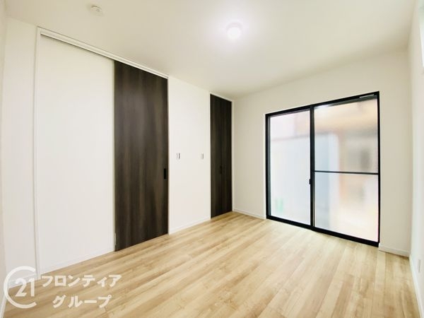 大阪市鶴見区緑３丁目　新築一戸建て