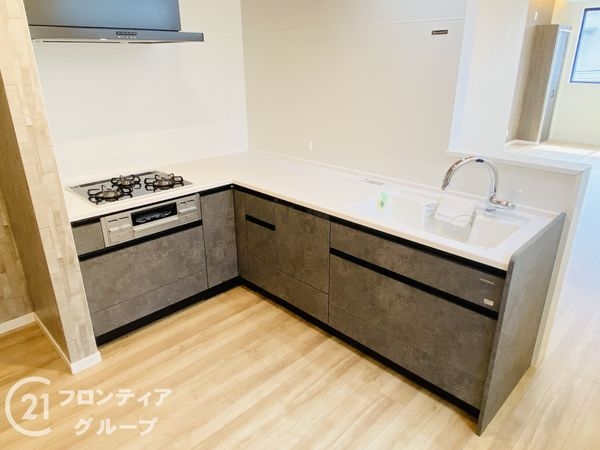 大阪市鶴見区緑３丁目　新築一戸建て
