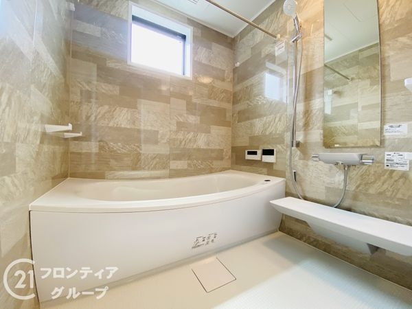 大阪市鶴見区緑３丁目　新築一戸建て