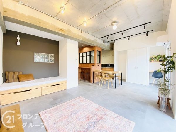 シャトーサンパークスクエア　中古マンション