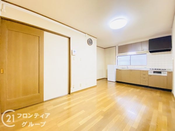 門真市深田町　中古一戸建て