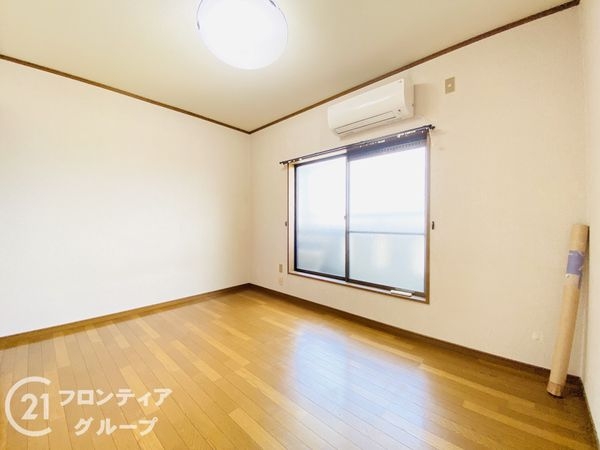 門真市深田町の中古一戸建て