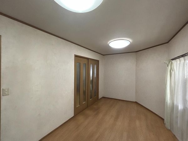 守口市寺方元町１丁目　中古一戸建て