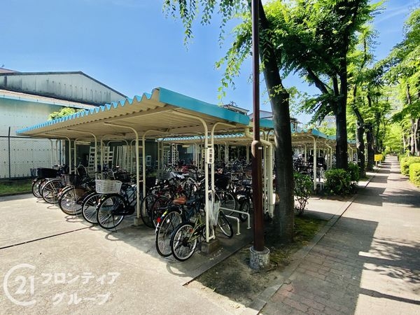 コスモシティ森林公園弐番館　中古マンション