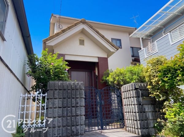 四條畷市岡山東５丁目　中古一戸建て