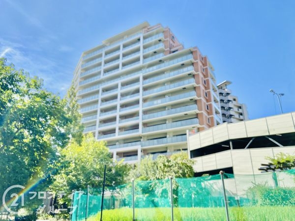 タイムズピーススクエアスイートガーデンシティ　中古マンション