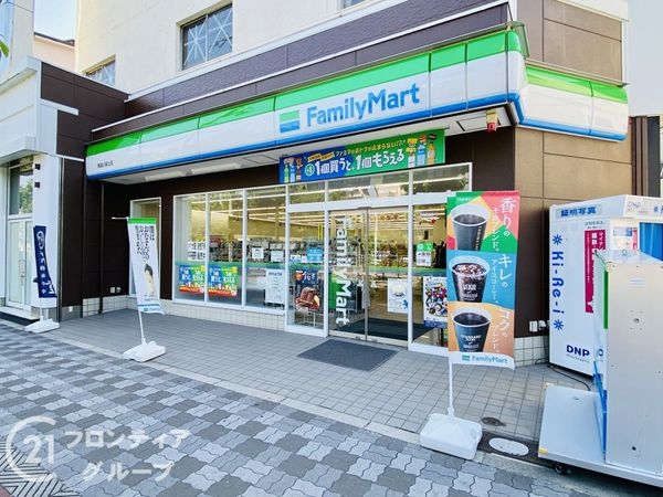 大阪市東淀川区西淡路４丁目の中古一戸建て(ファミリーマート東淀川駅北店)