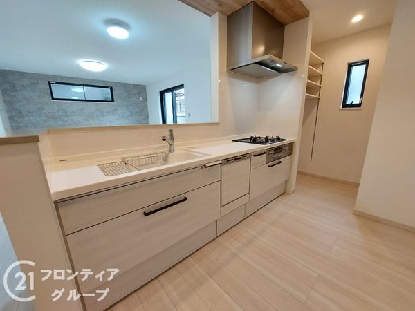 大阪市鶴見区徳庵１丁目　新築一戸建て