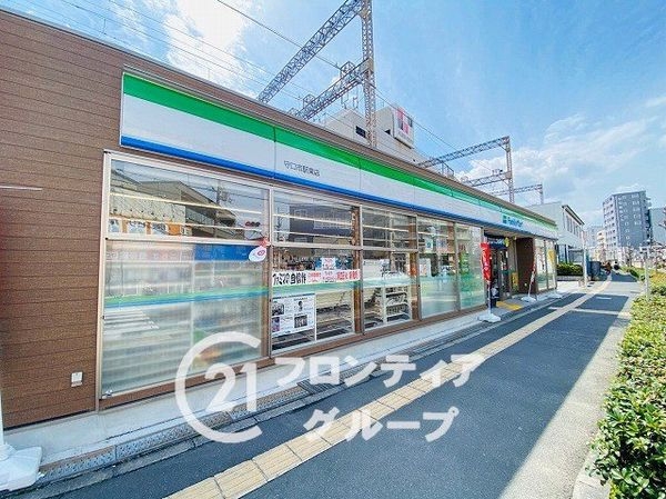 ファミール守口駅前エアーズタワー　中古マンション(ファミリーマート守口市駅東店)