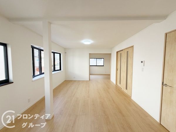 門真市上野口町の中古一戸建て
