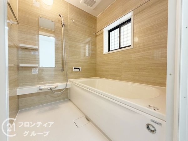 門真市上野口町　中古一戸建て