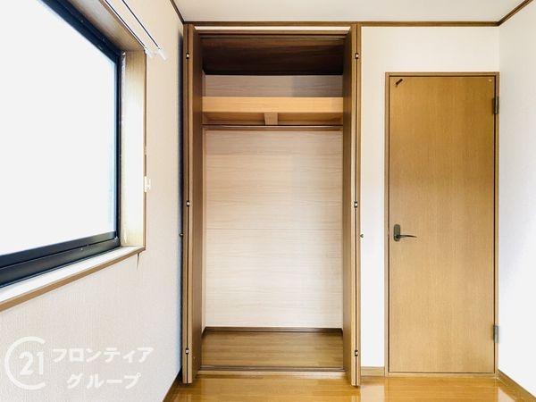 大東市三箇２丁目の中古一戸建て