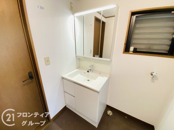 大東市三箇２丁目の中古一戸建て