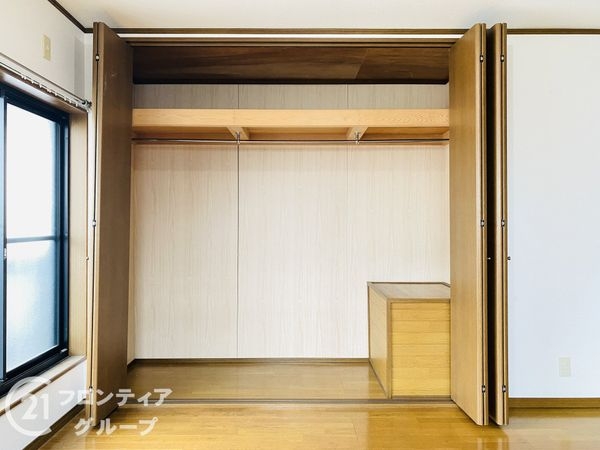 大東市三箇２丁目の中古一戸建て