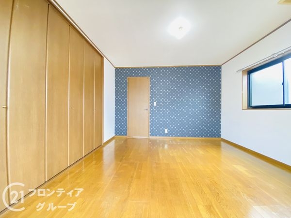 大東市三箇２丁目の中古一戸建て