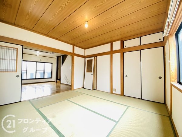 大東市三箇２丁目の中古一戸建て