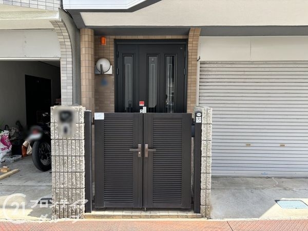 大東市三箇２丁目　中古一戸建て