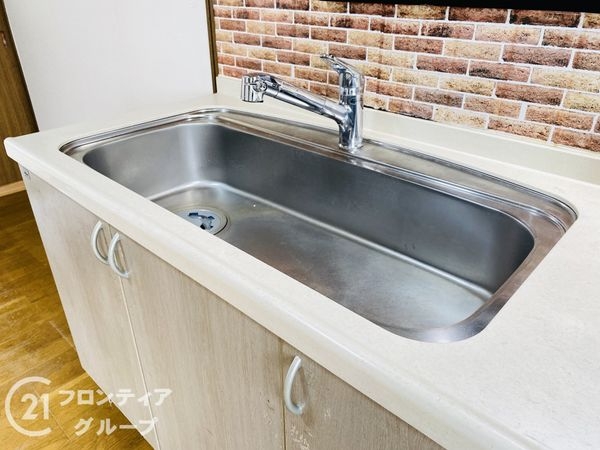 大東市三箇２丁目の中古一戸建て