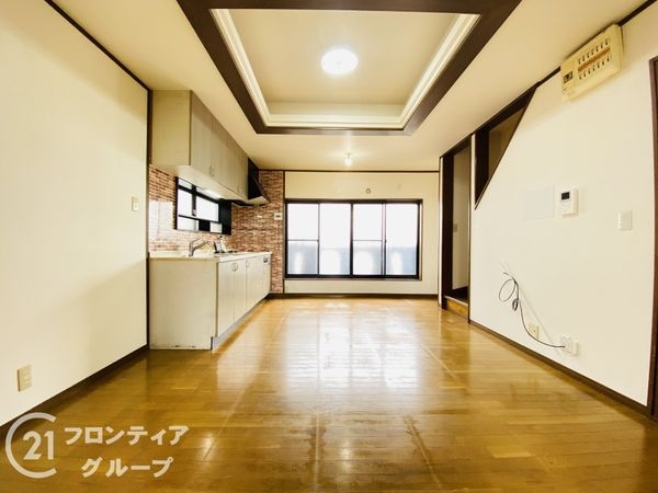大東市三箇２丁目の中古一戸建て