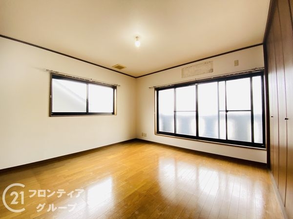 大東市三箇２丁目の中古一戸建て