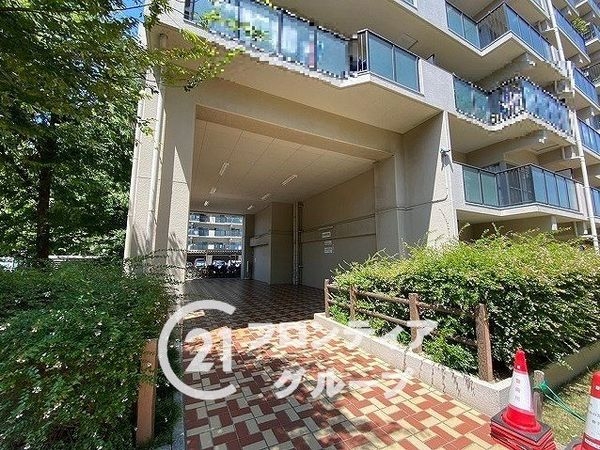 京橋グリーンハイツ二号棟　中古マンション
