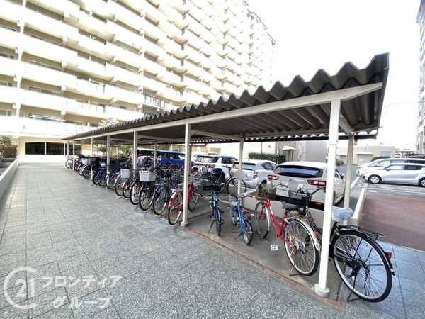 京橋グリーンハイツ二号棟　中古マンション