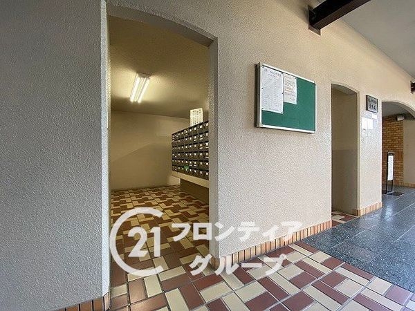 京橋グリーンハイツ二号棟　中古マンション