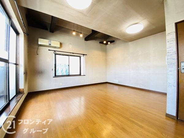 大東市緑が丘２丁目の中古一戸建て