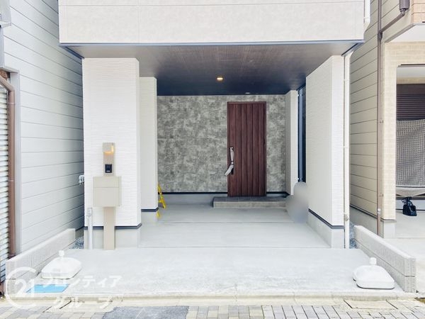 守口市寺方元町１丁目　新築一戸建て