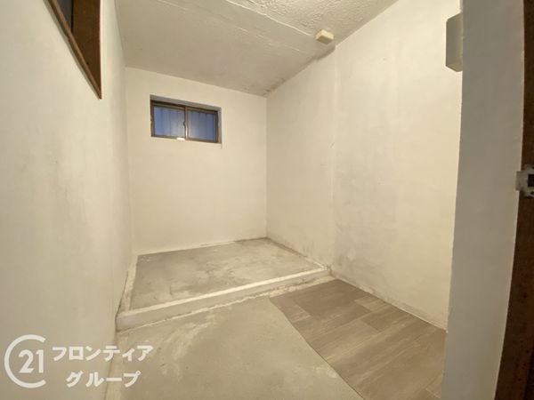 大東市南郷町の中古一戸建て