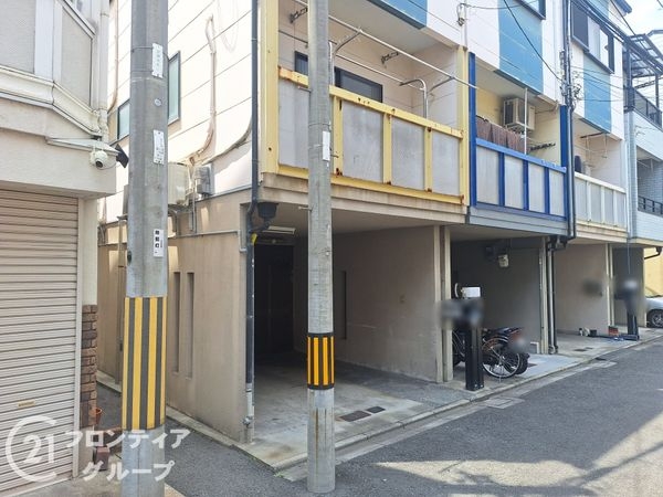 門真市巣本町の中古一戸建て
