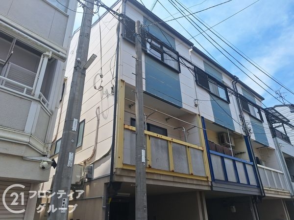 門真市巣本町の中古一戸建て
