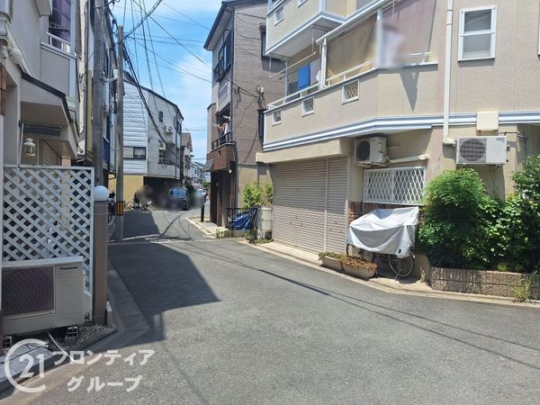 門真市巣本町の中古一戸建て
