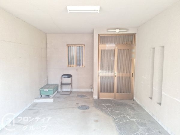 門真市巣本町　中古一戸建て