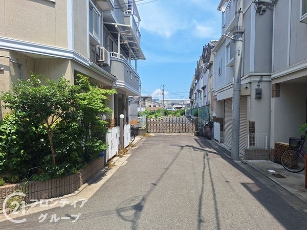 門真市巣本町　中古一戸建て