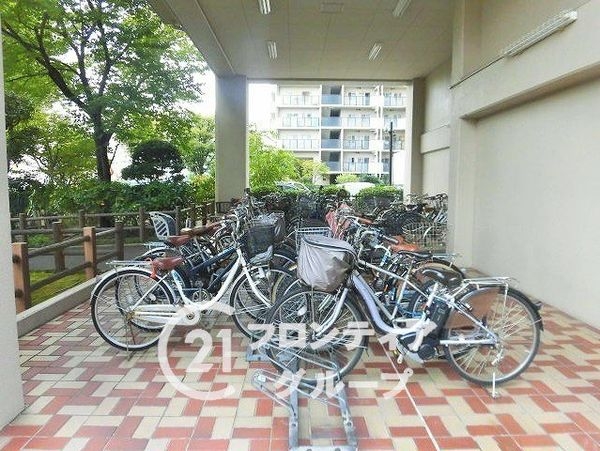 京橋グリーンハイツ　三号棟　中古マンション