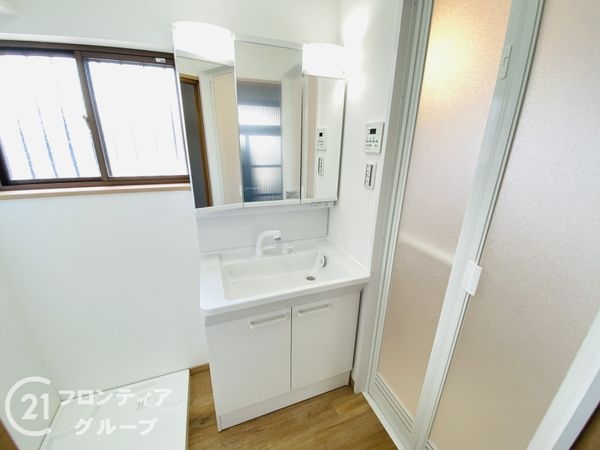 門真市舟田町の中古一戸建て