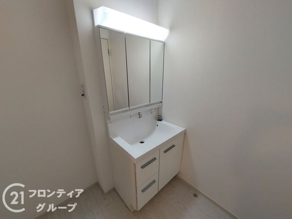 四條畷市中野本町　新築一戸建て　１期　全１区画