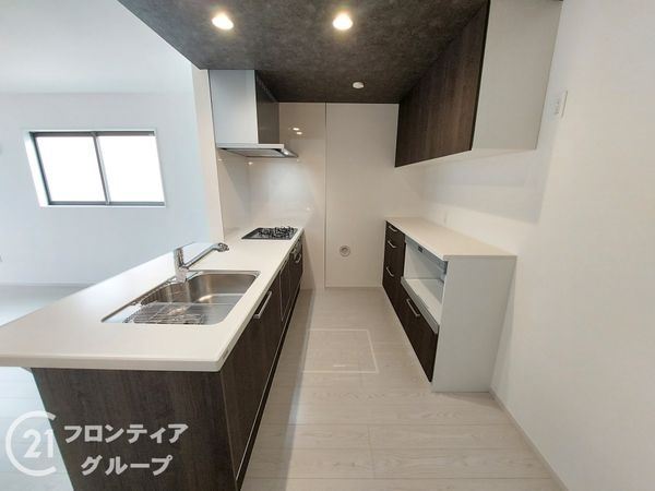 四條畷市中野本町　新築一戸建て　１期　全１区画