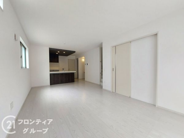 四條畷市中野本町　新築一戸建て　１期　全１区画