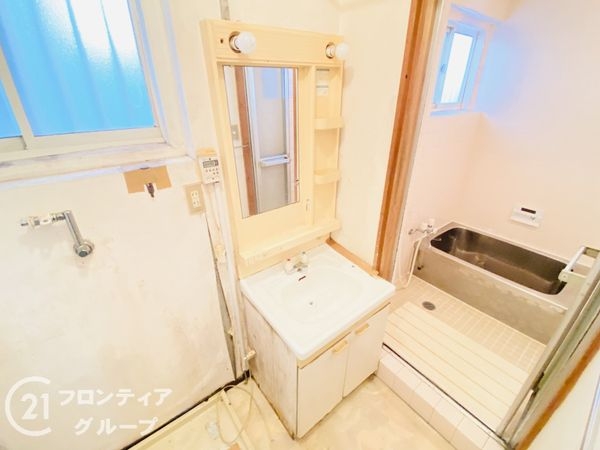 大東市深野北１丁目の中古一戸建て