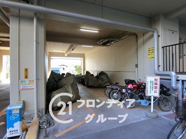 コスモシティ森林公園３番館　中古マンション